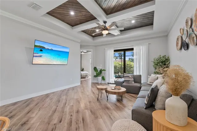 $899,000 | 3530 Hibiscus Avenue, Naples, FL 34104