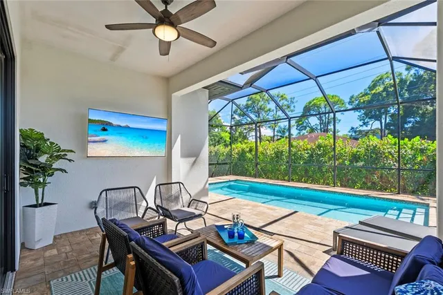 $899,000 | 3530 Hibiscus Avenue, Naples, FL 34104