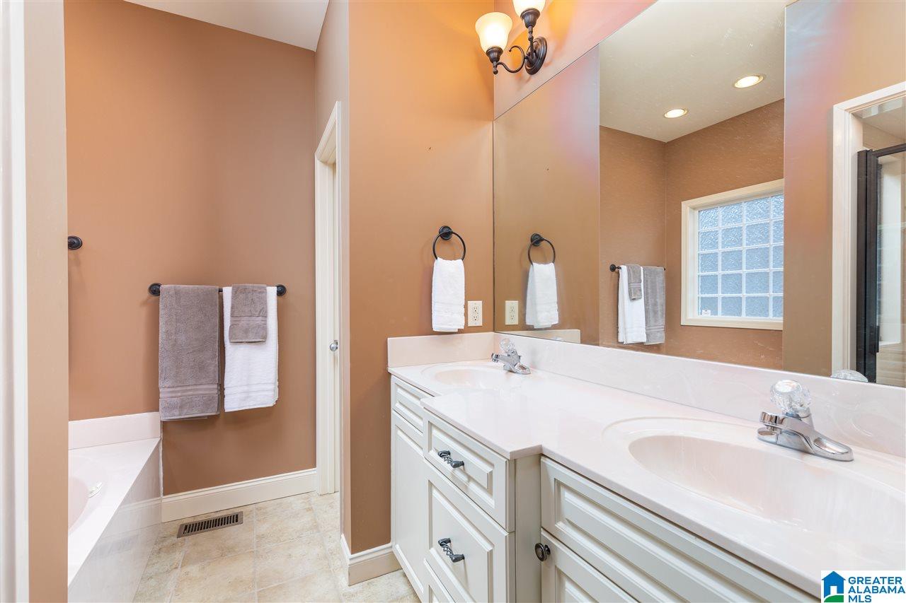 1190 Hickory Valley Road Trussville, AL 35173 - Photo 19 of 27