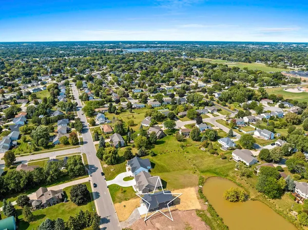 $819,000 | 1871 Ledgeview Road, De Pere, WI 54115