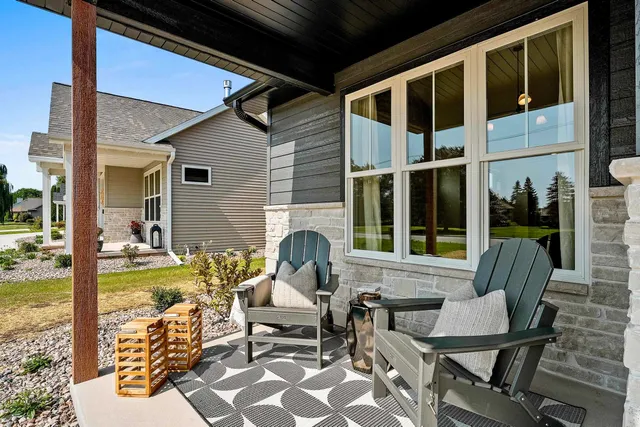 $825,000 | 1871 Ledgeview Road, De Pere, WI 54115