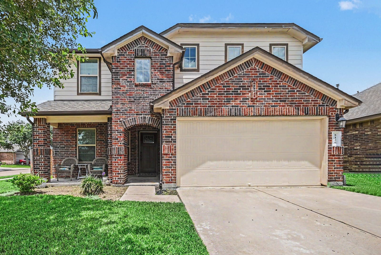 8126 Carillon Way Rosharon, TX 77583 - Photo 2 of 29