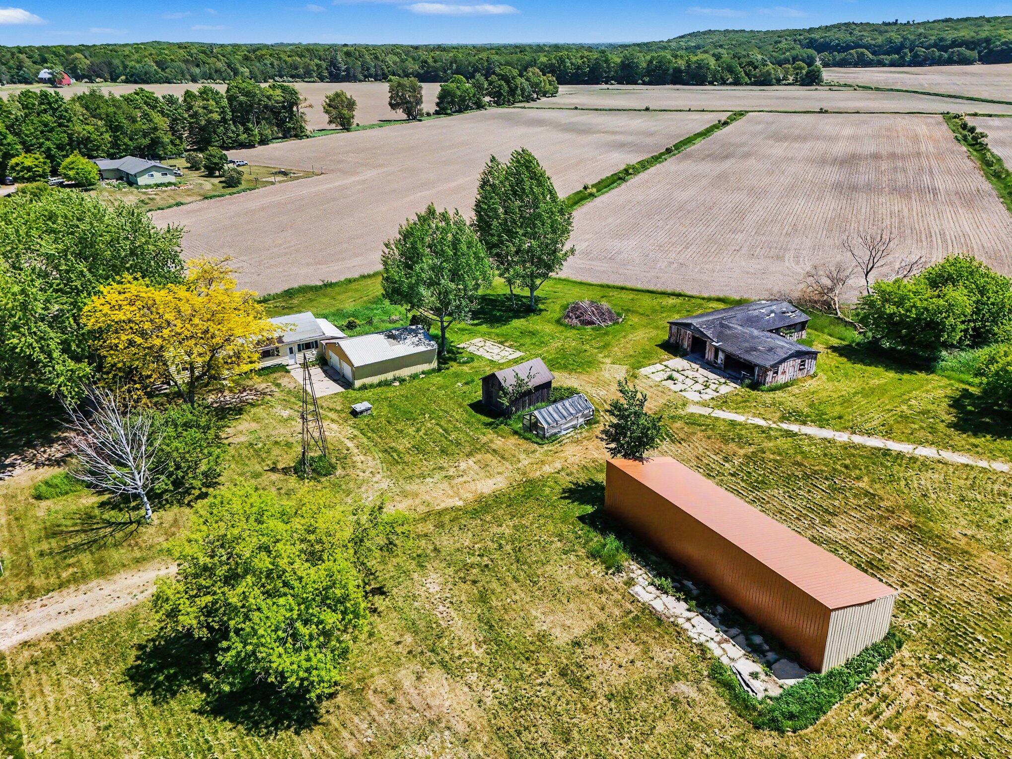 3516 North Ridge Road Mears, MI 49436 - Photo 16 of 35 024_file_2718