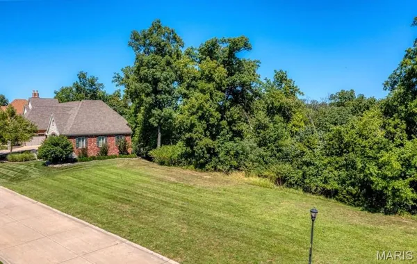 $199,000 | 69 Castle Blf Drive, St. Charles, MO 63304