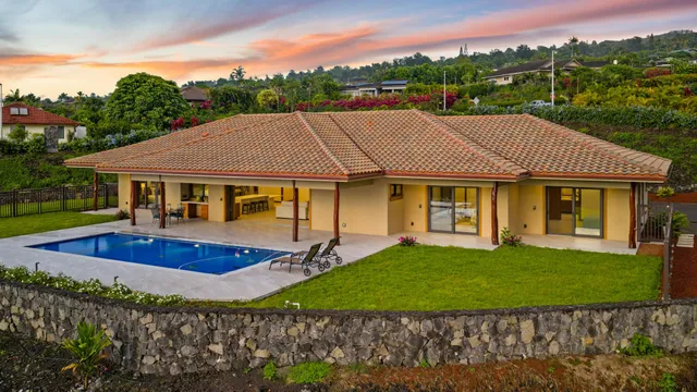 $3,600,000 | 73-4460 Kohanaiki Road, Kailua-Kona, HI 96740