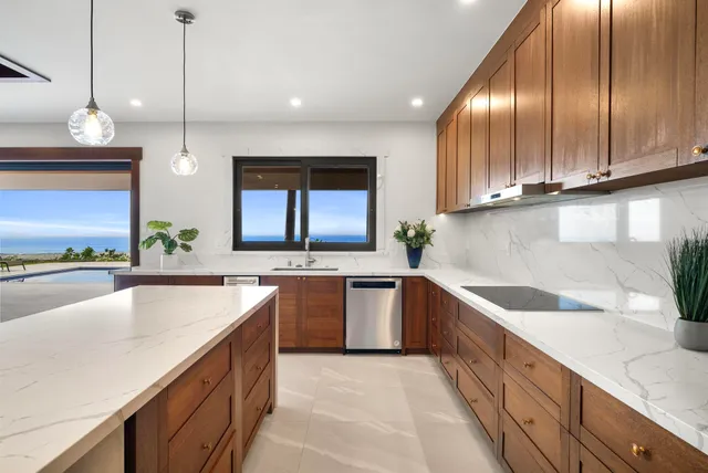 $3,600,000 | 73-4460 Kohanaiki Road, Kailua-Kona, HI 96740