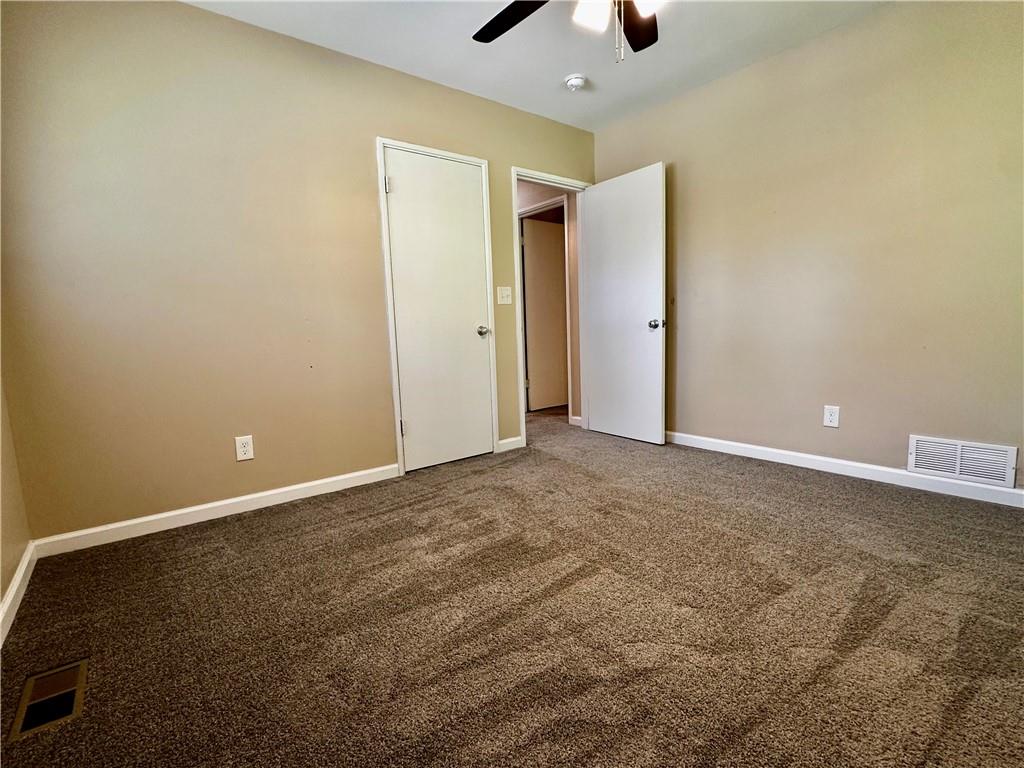 2183 Springdale Circle Southwest Atlanta, GA 30315 - Photo 13 of 27 Gallery Image 13