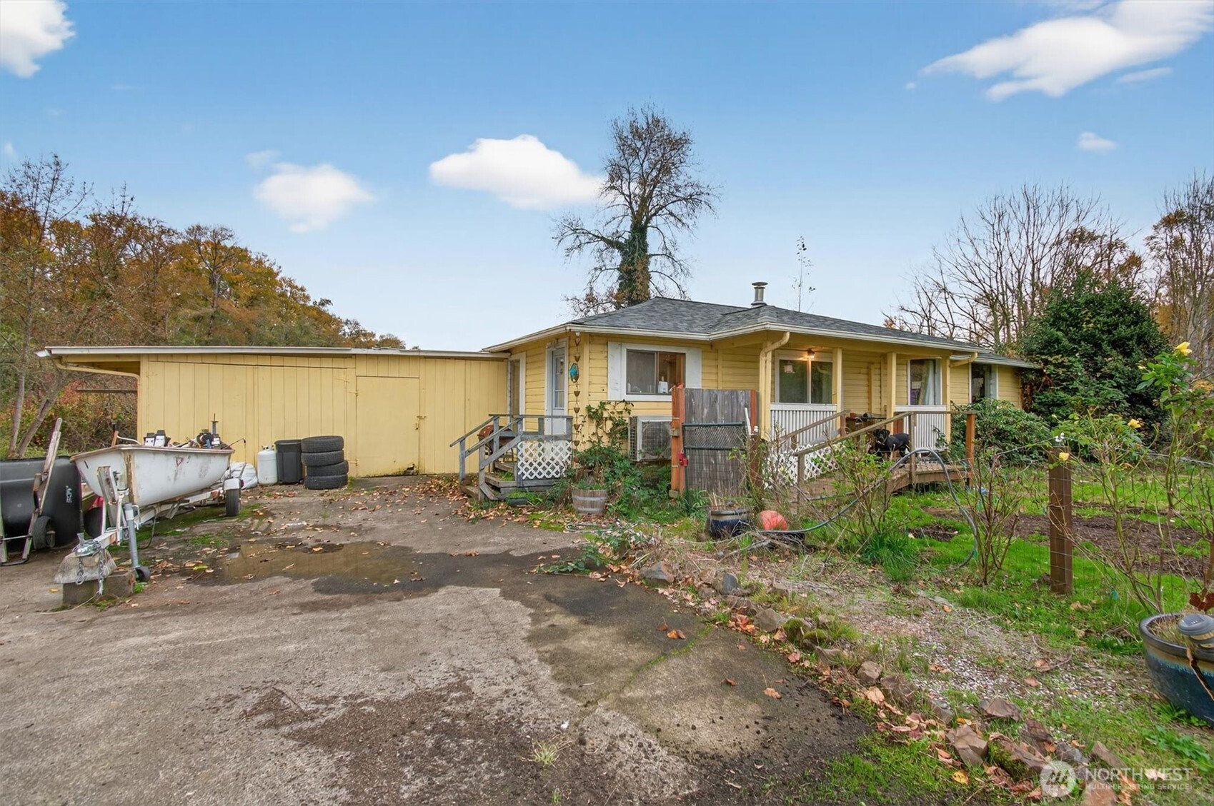 340 East Sunny Sands Road Cathlamet, WA 98612 - Photo 25 of 40