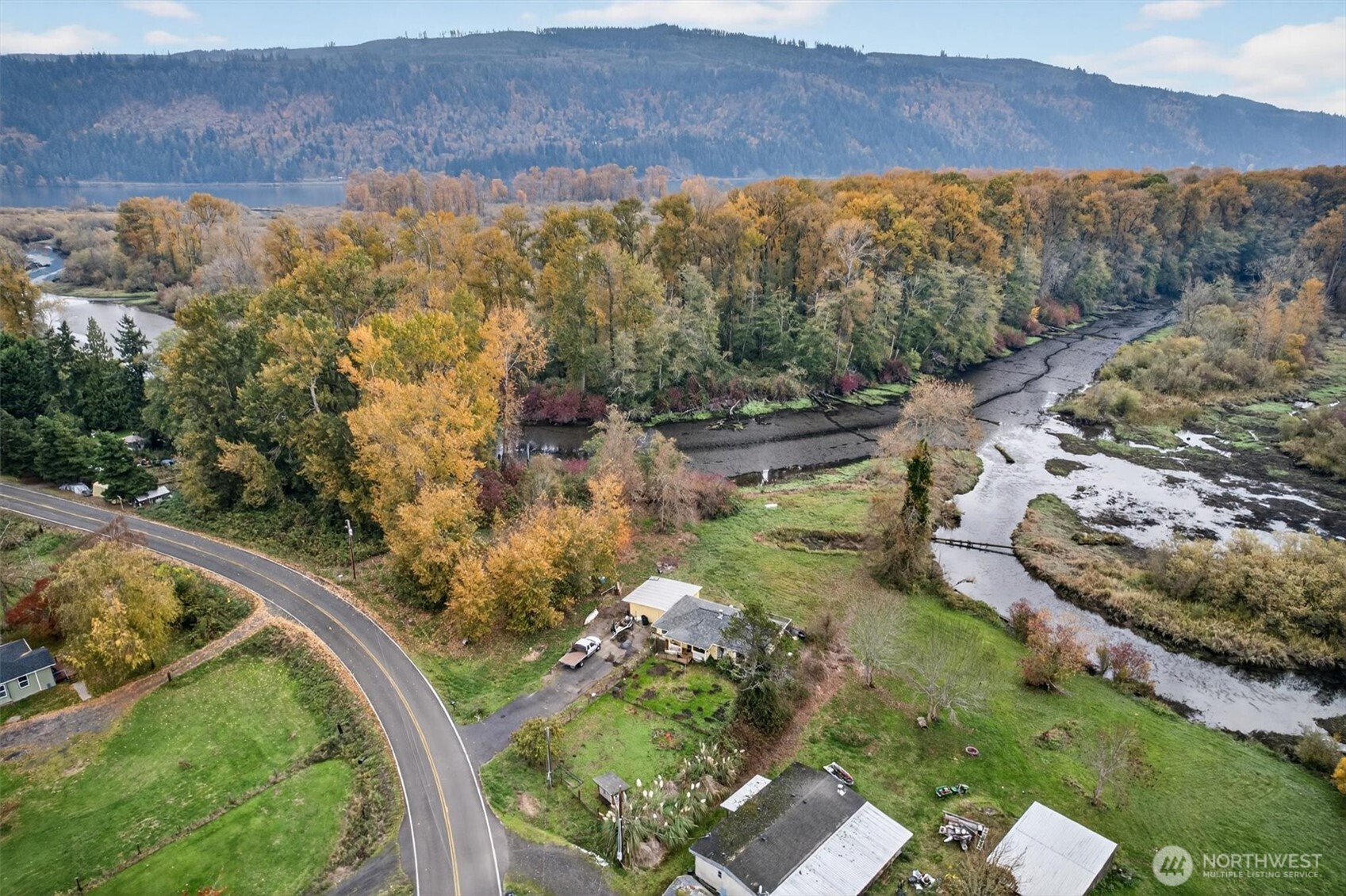 340 East Sunny Sands Road Cathlamet, WA 98612 - Photo 34 of 40