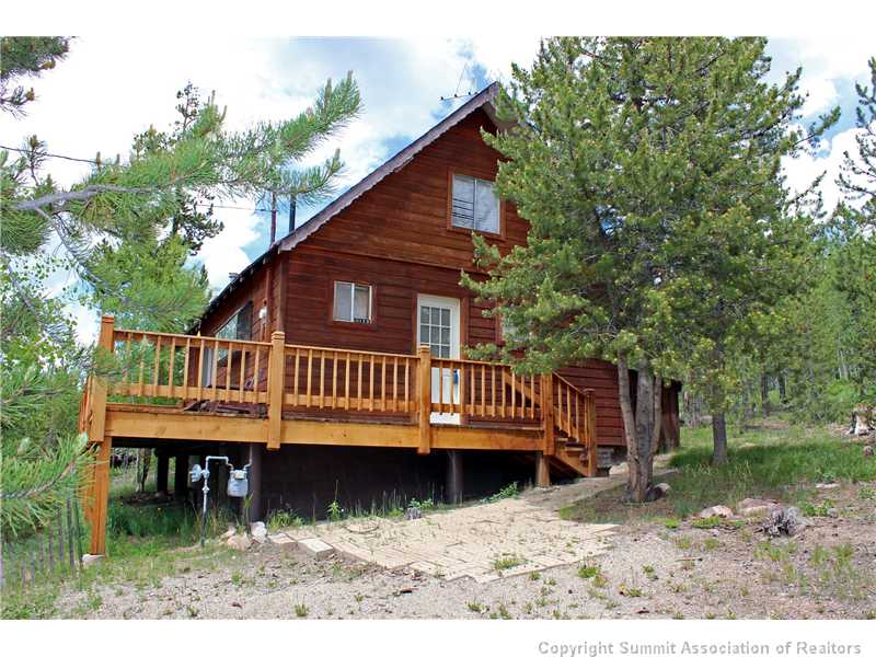 123 J Road Silverthorne, CO 80498 - Photo 1 of 17 Exterior Front.