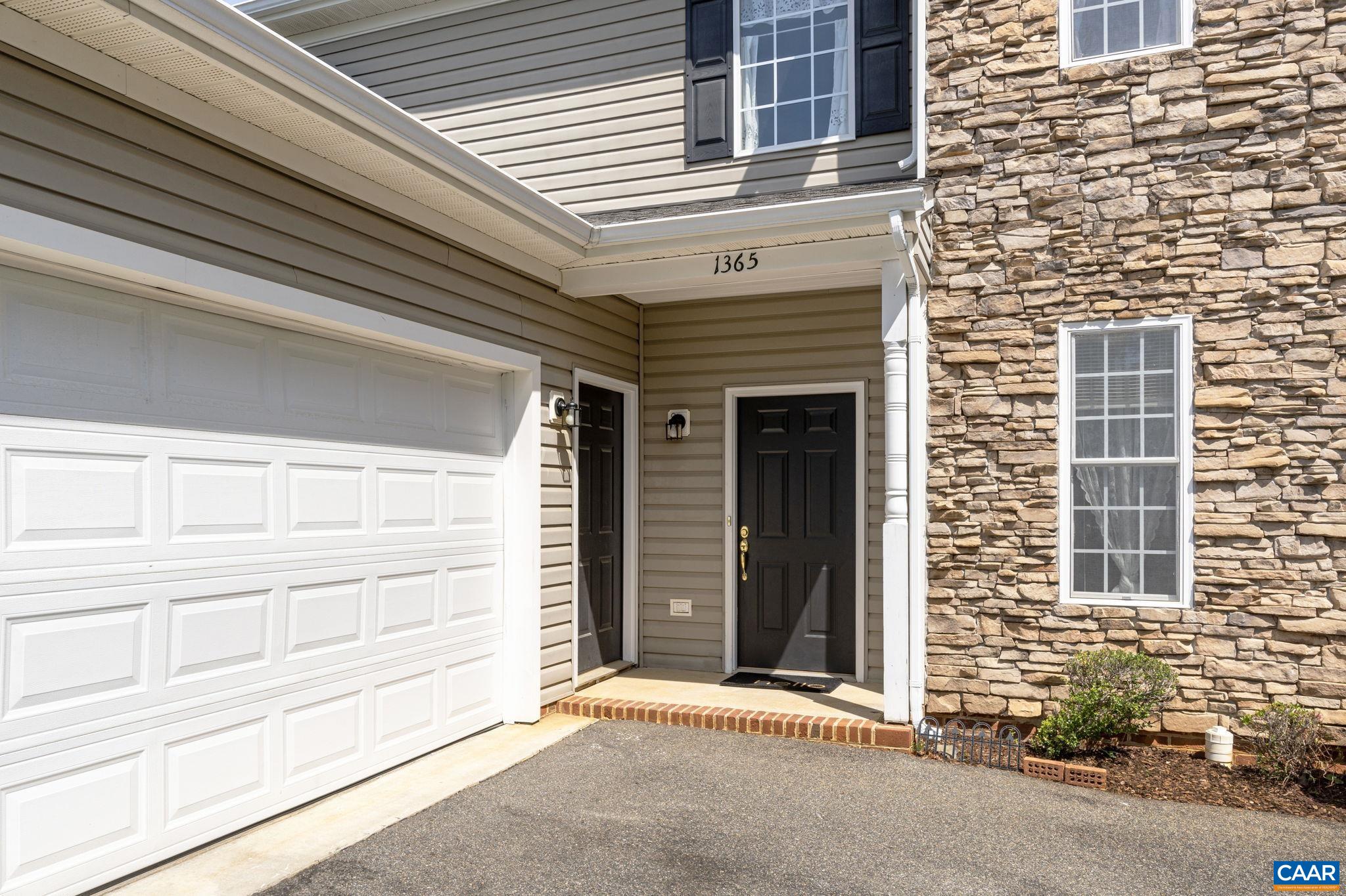 1365 Amber Ridge Road Charlottesville, VA 22901 - Photo 5 of 45