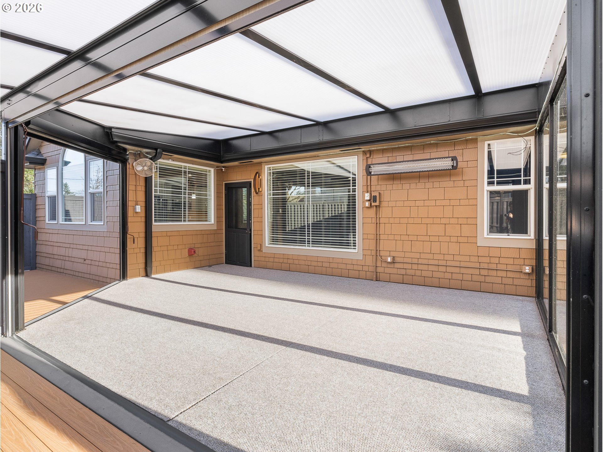 5610 Northeast Going Street Portland, OR 97218 - Photo 11 of 32