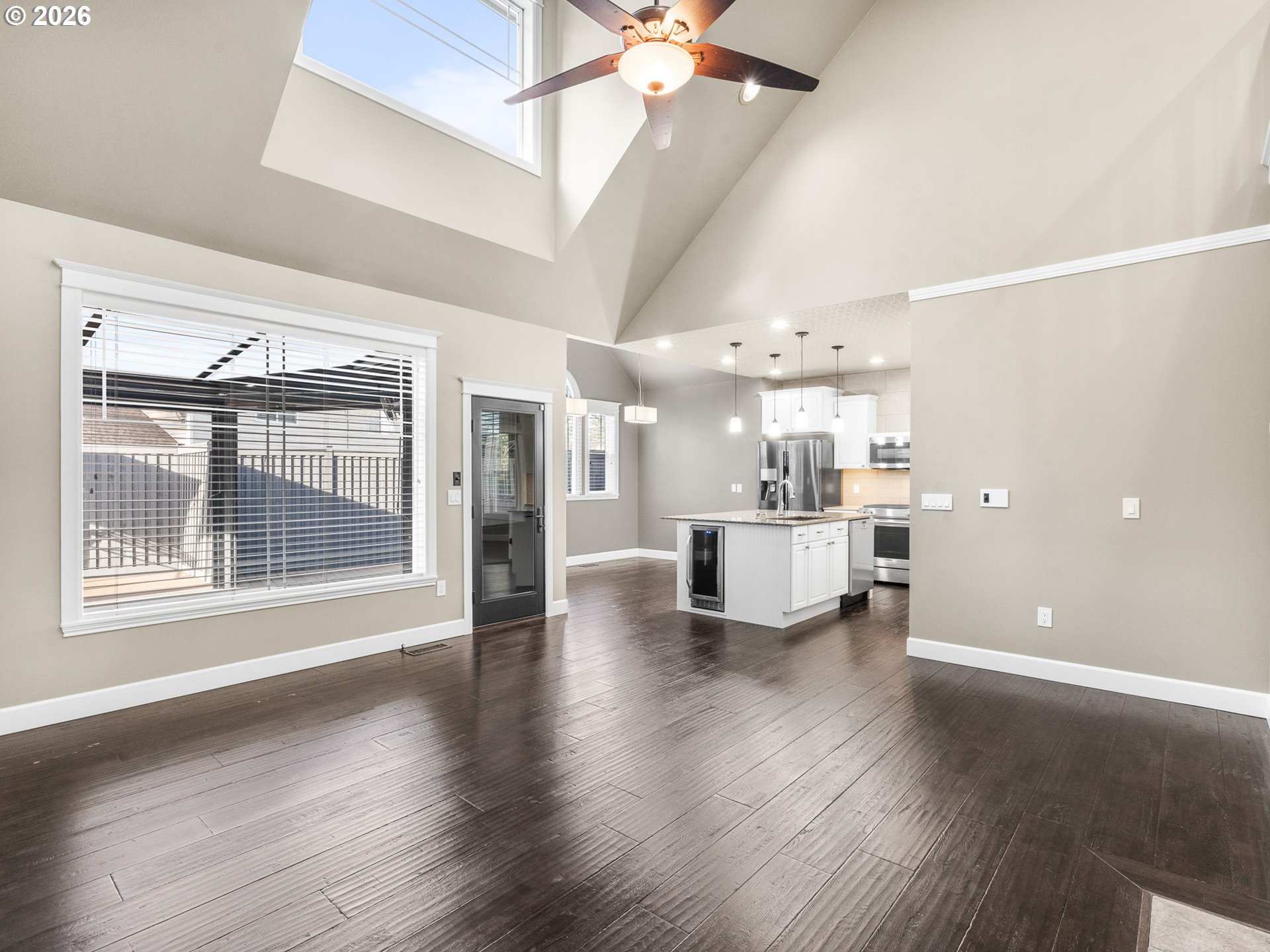 5610 Northeast Going Street Portland, OR 97218 - Photo 8 of 32