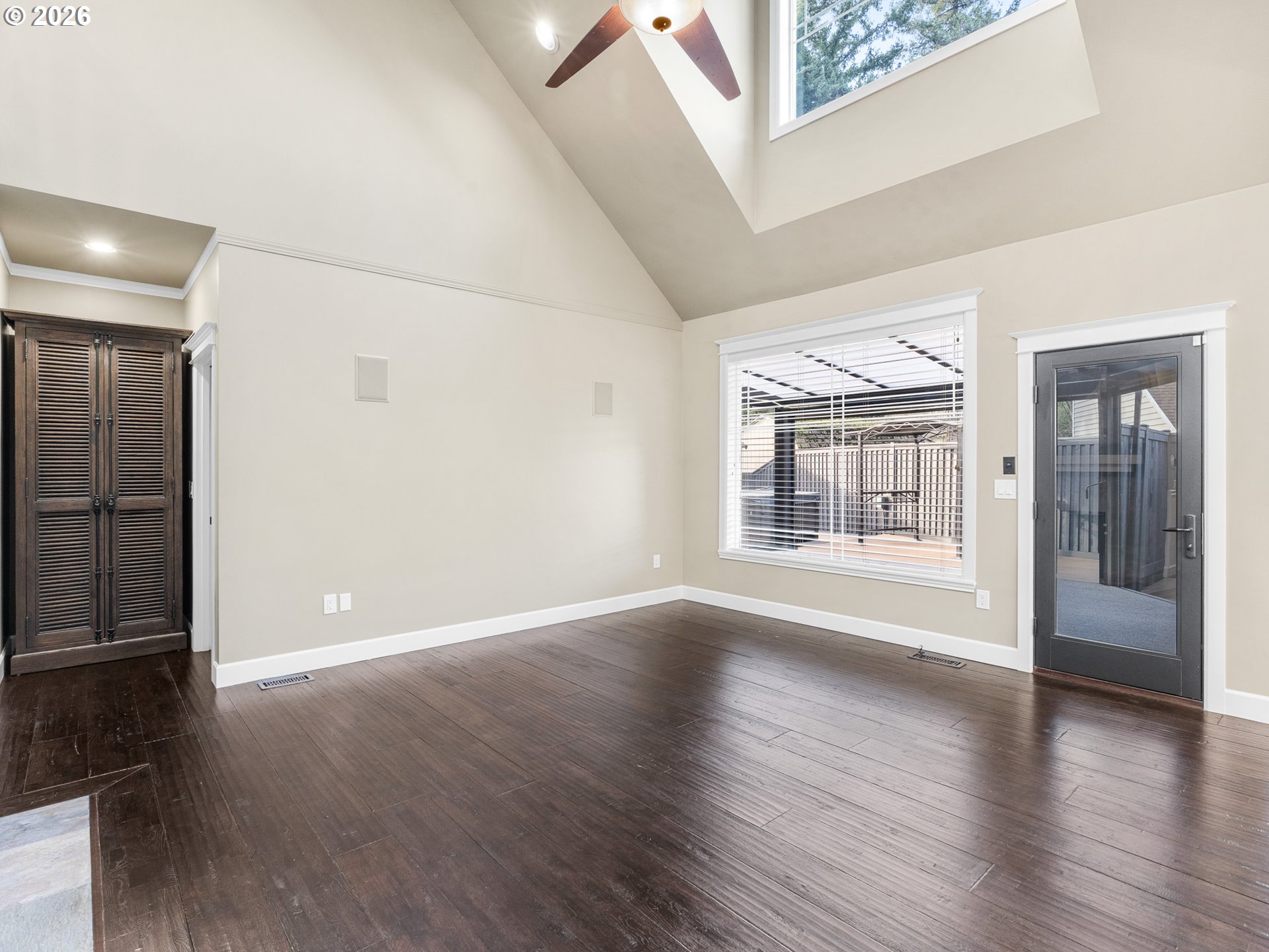 5610 Northeast Going Street Portland, OR 97218 - Photo 10 of 32