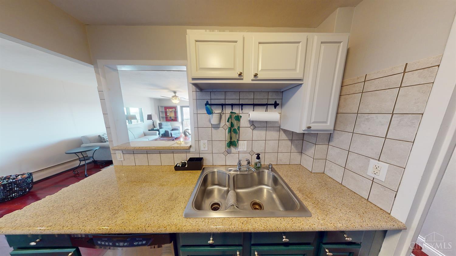 1815 William Howard Taft Road, Unit 903 Cincinnati, OH 45206 - Photo 8 of 29