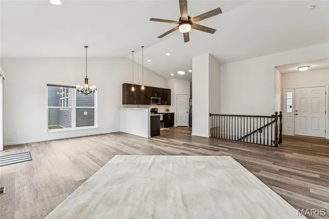 $2,400 | 168 Hidden Bluffs Drive, Lake St. Louis, MO 63367