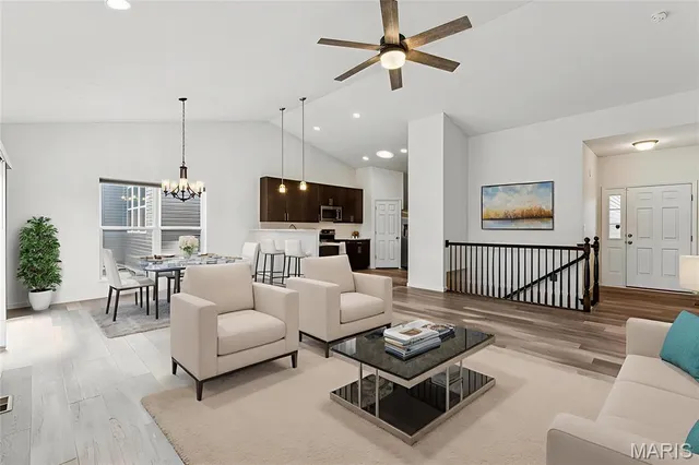 $2,400 | 168 Hidden Bluffs Drive, Lake St. Louis, MO 63367