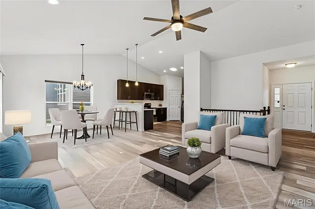 $2,400 | 168 Hidden Bluffs Drive, Lake St. Louis, MO 63367