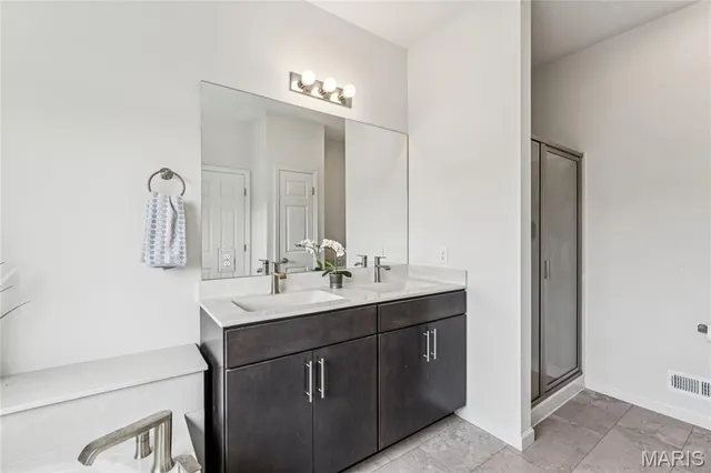 $2,400 | 168 Hidden Bluffs Drive, Lake St. Louis, MO 63367