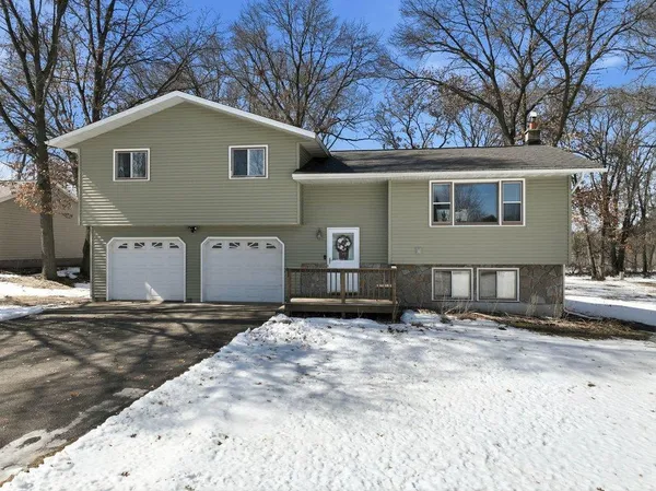 $309,900 | 121 Lake Aire Drive, Chetek, WI 54728