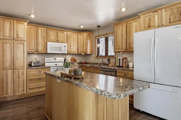 $309,900 | 121 Lake Aire Drive, Chetek, WI 54728