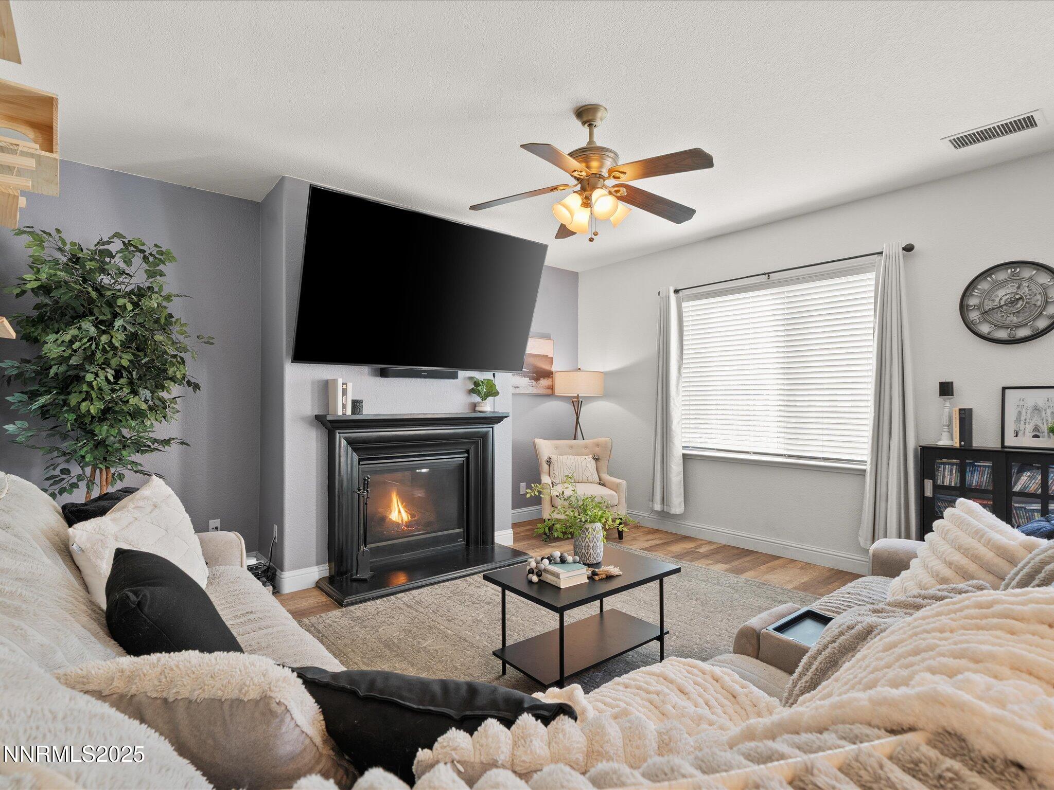 2135 Horse Prairie Road Reno, NV 89521 - Photo 12 of 34 17-2135 Horse Prairie Rd-NEW-116