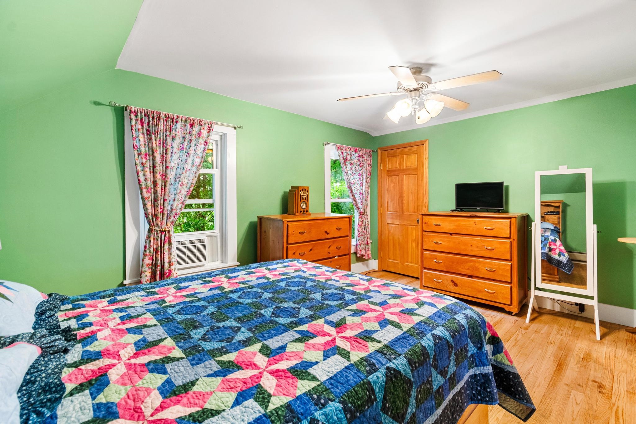 78 Aldis Street St. Albans, VT 05478 - Photo 37 of 45