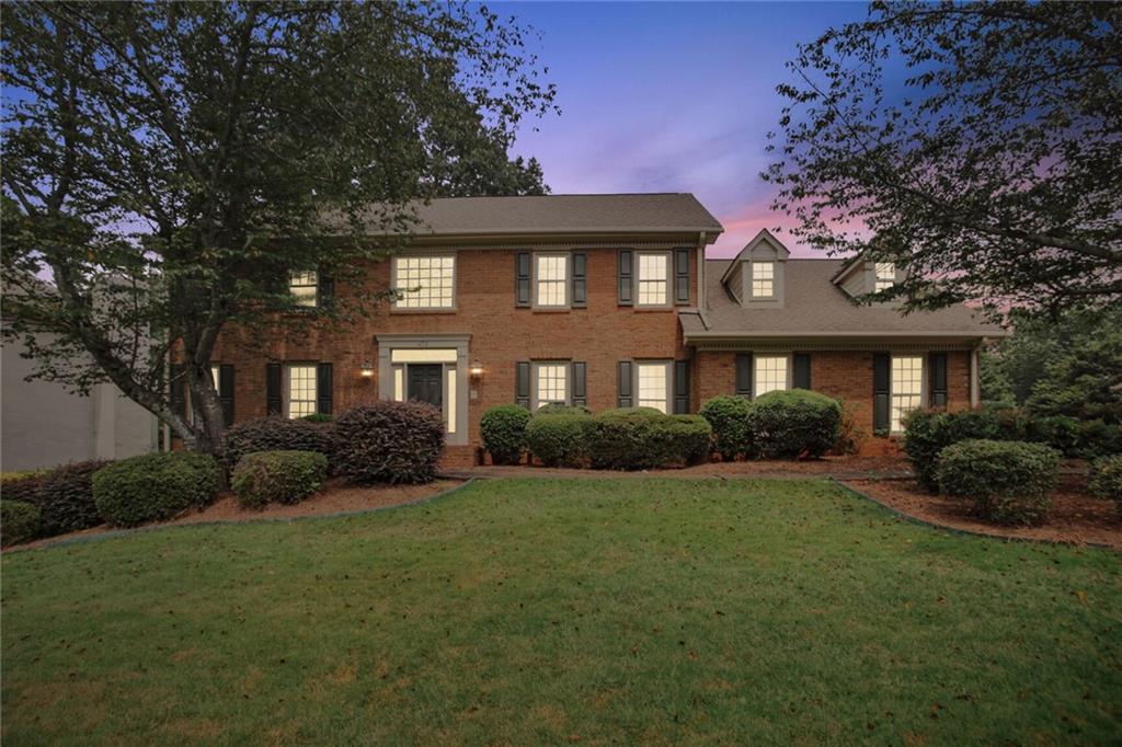 470 Junction Track, Roswell, GA 30075 Compass