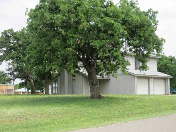 $249,000 | 110 North Ridgeview, Buchanan Dam, TX 78609