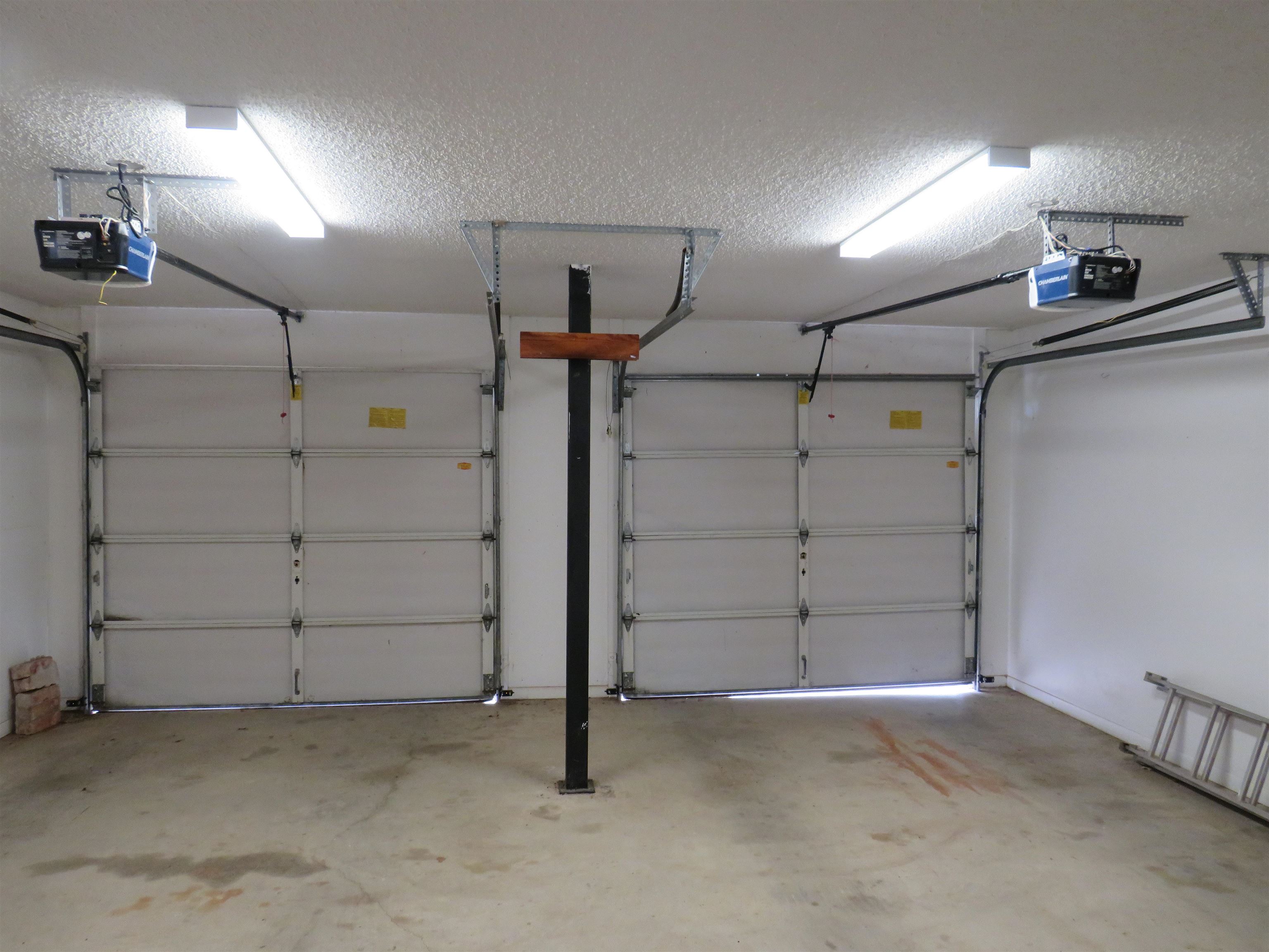 110 North Ridgeview Buchanan Dam, TX 78609 - Photo 33 of 40