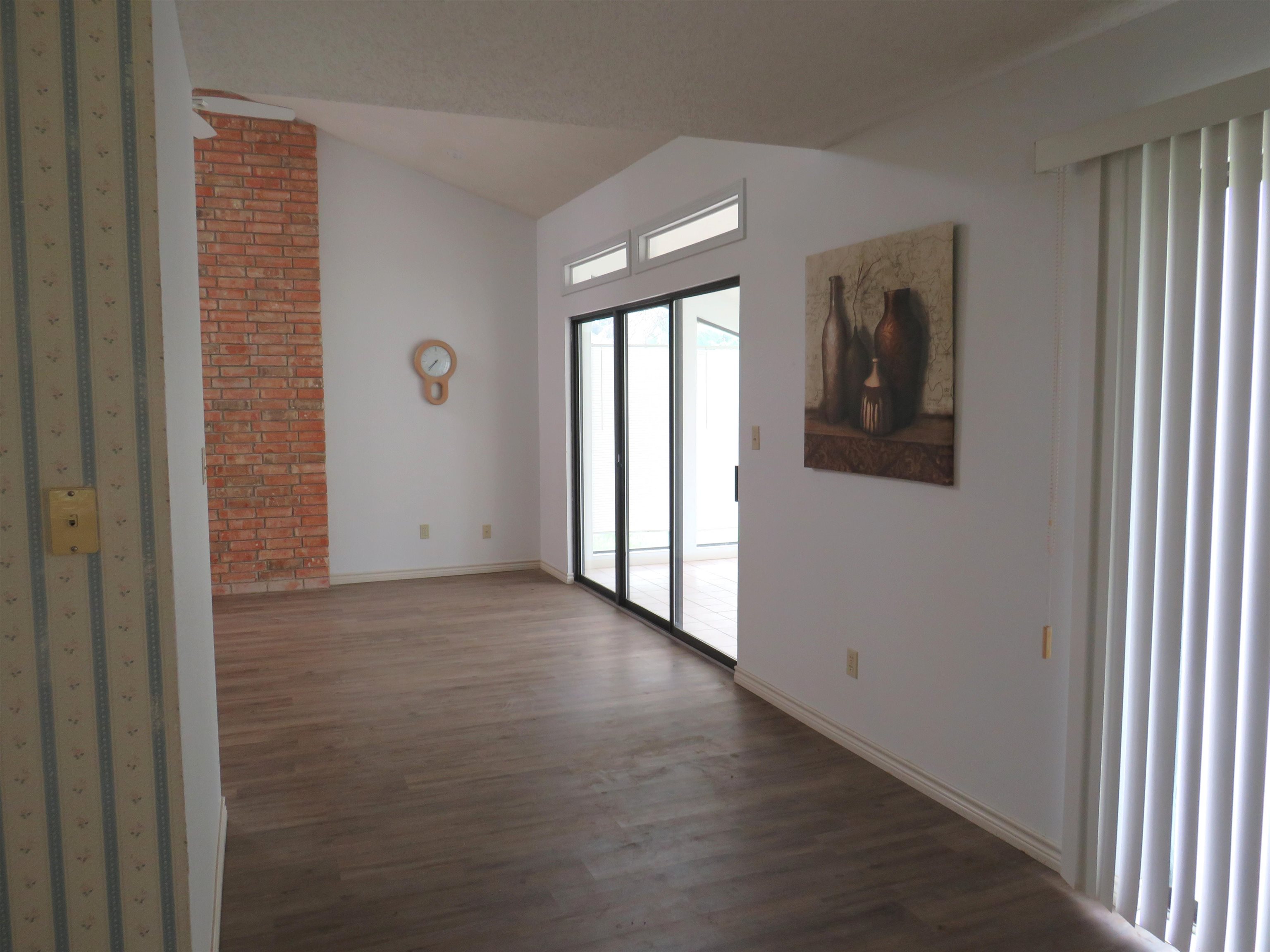 110 North Ridgeview Buchanan Dam, TX 78609 - Photo 10 of 40