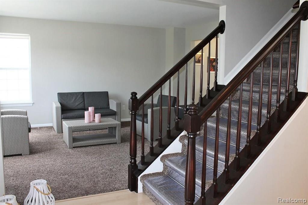 3381 Riverside Court Canton, MI 48188 - Photo 25 of 68