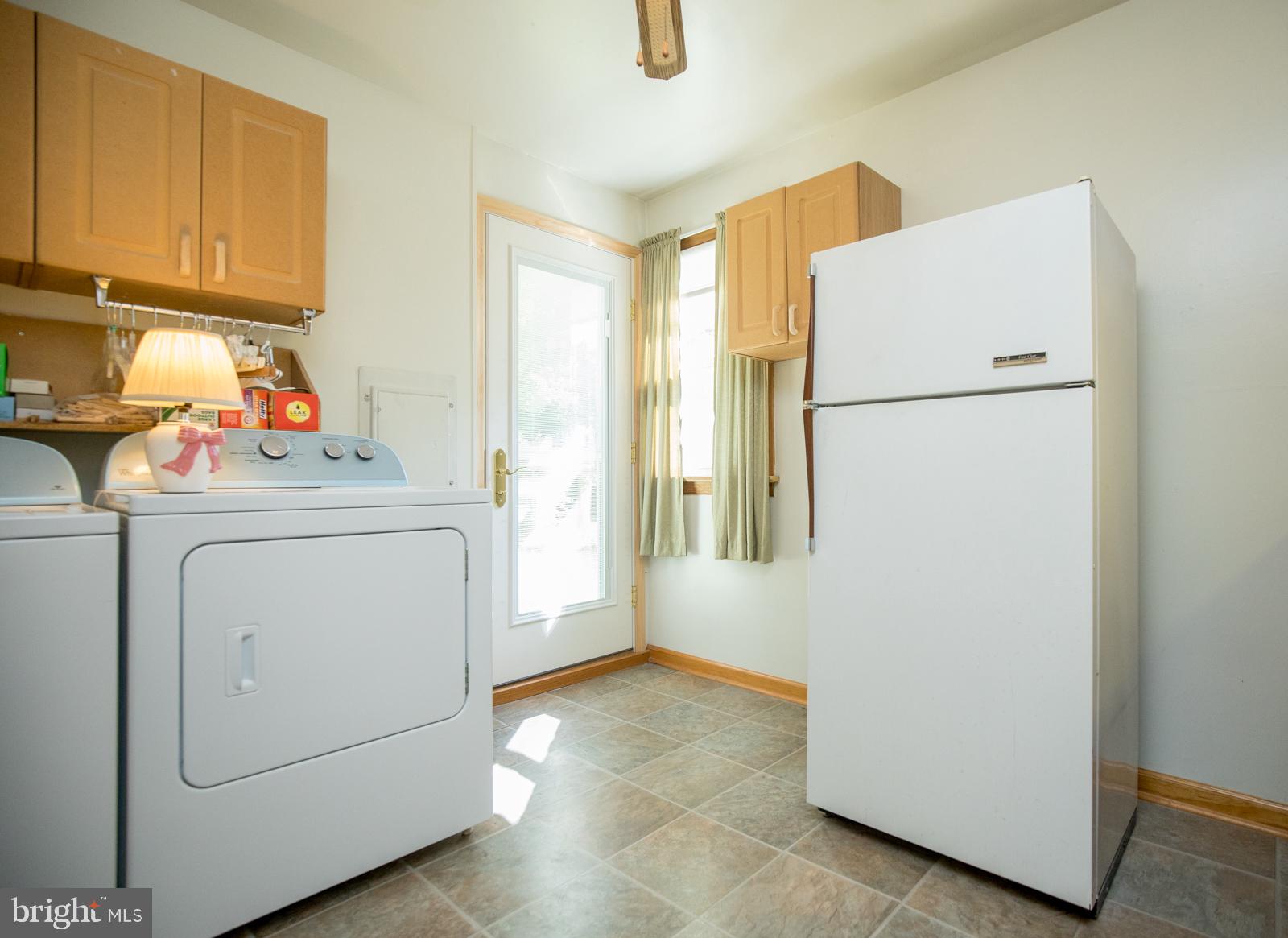 9862 Verree Road Philadelphia, PA 19115 - Photo 22 of 35 Laundry Room