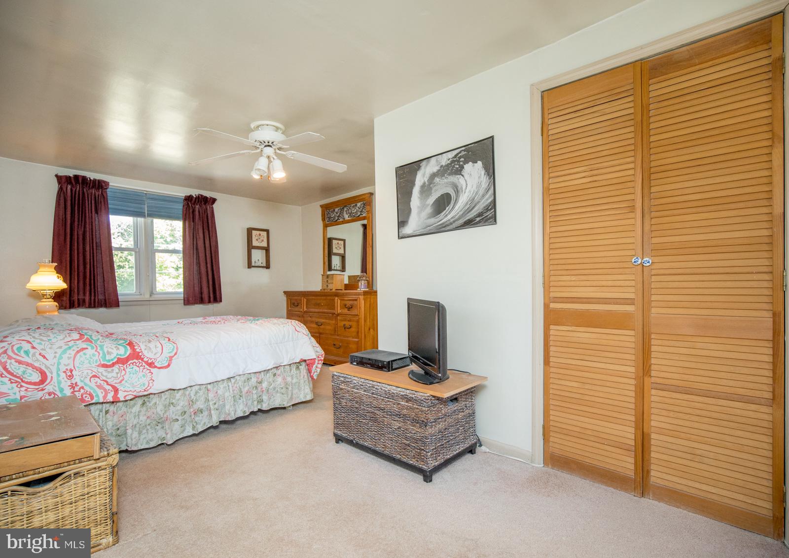 9862 Verree Road Philadelphia, PA 19115 - Photo 26 of 35 Master Bedroom