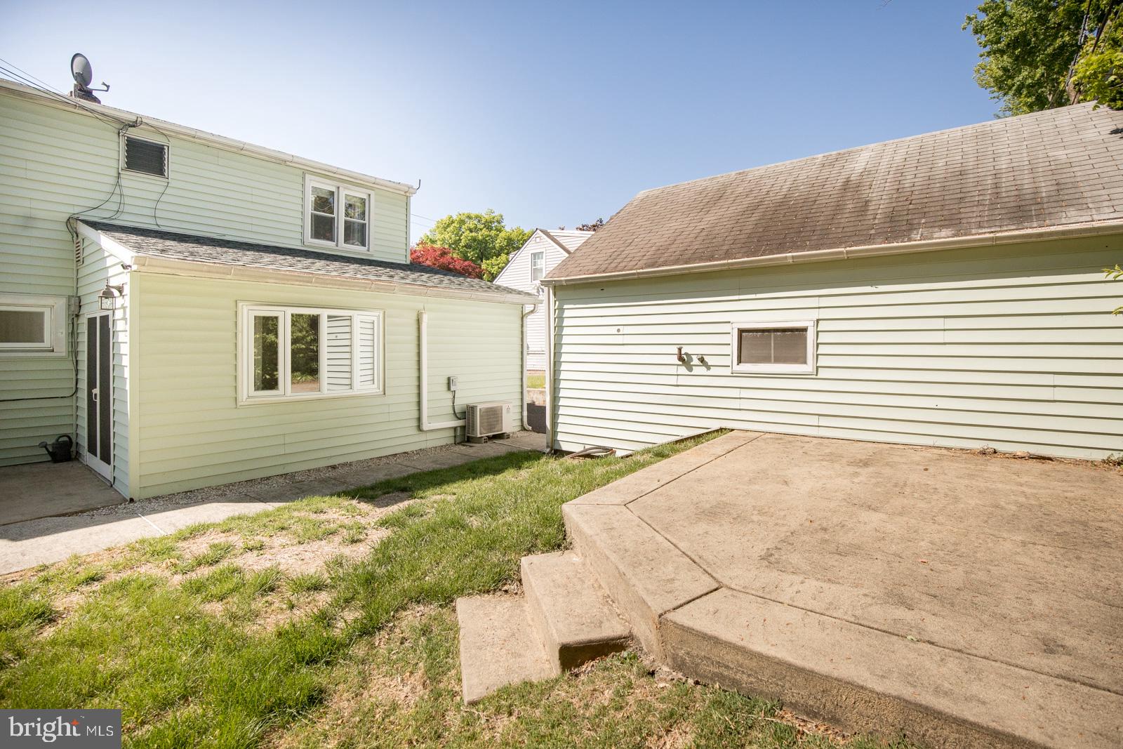 9862 Verree Road Philadelphia, PA 19115 - Photo 35 of 35 View in Back