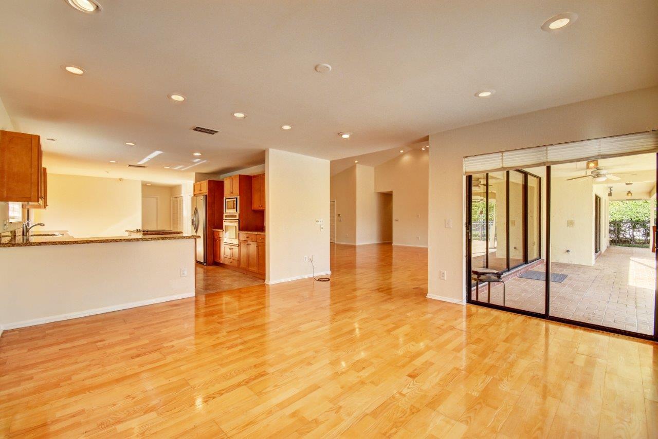 10486 Boca Woods Lane Boca Raton, FL 33428 - Photo 11 of 62 Virtuals1 (11)