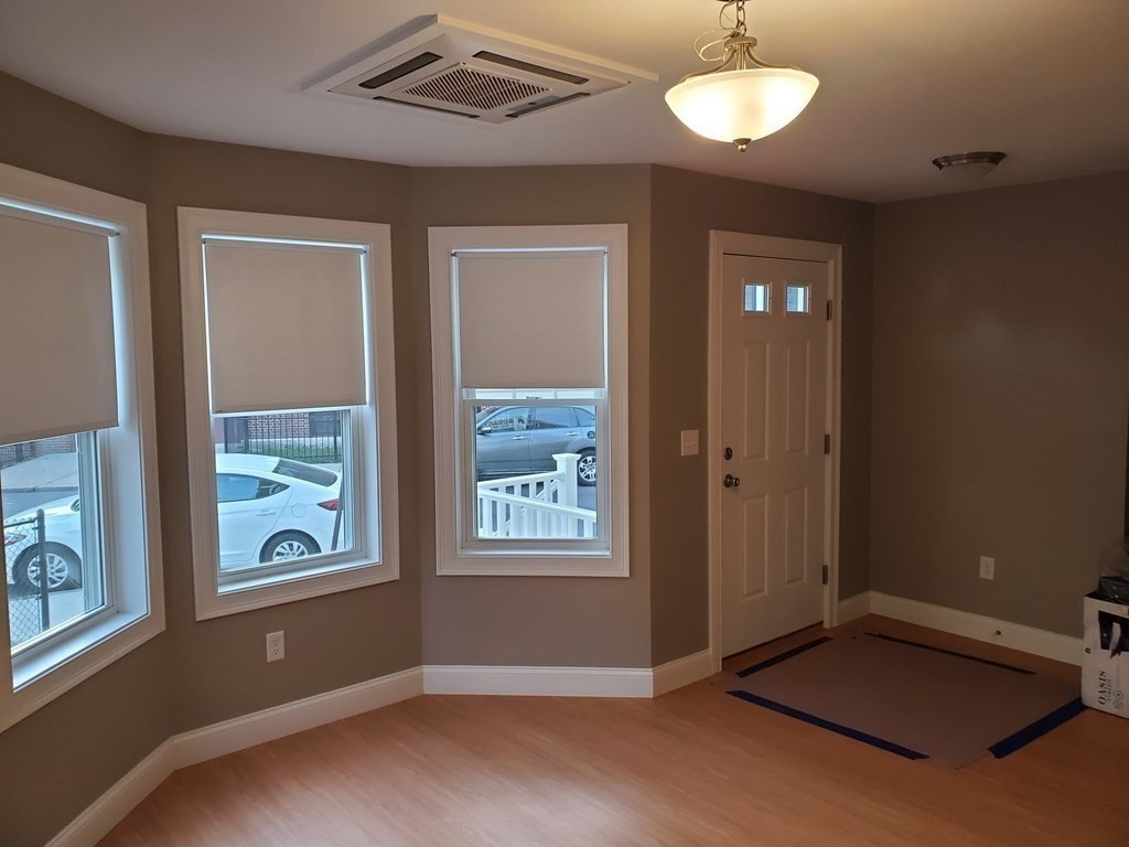 110 Lucerne Street Boston, MA 02124 - Photo 6 of 14