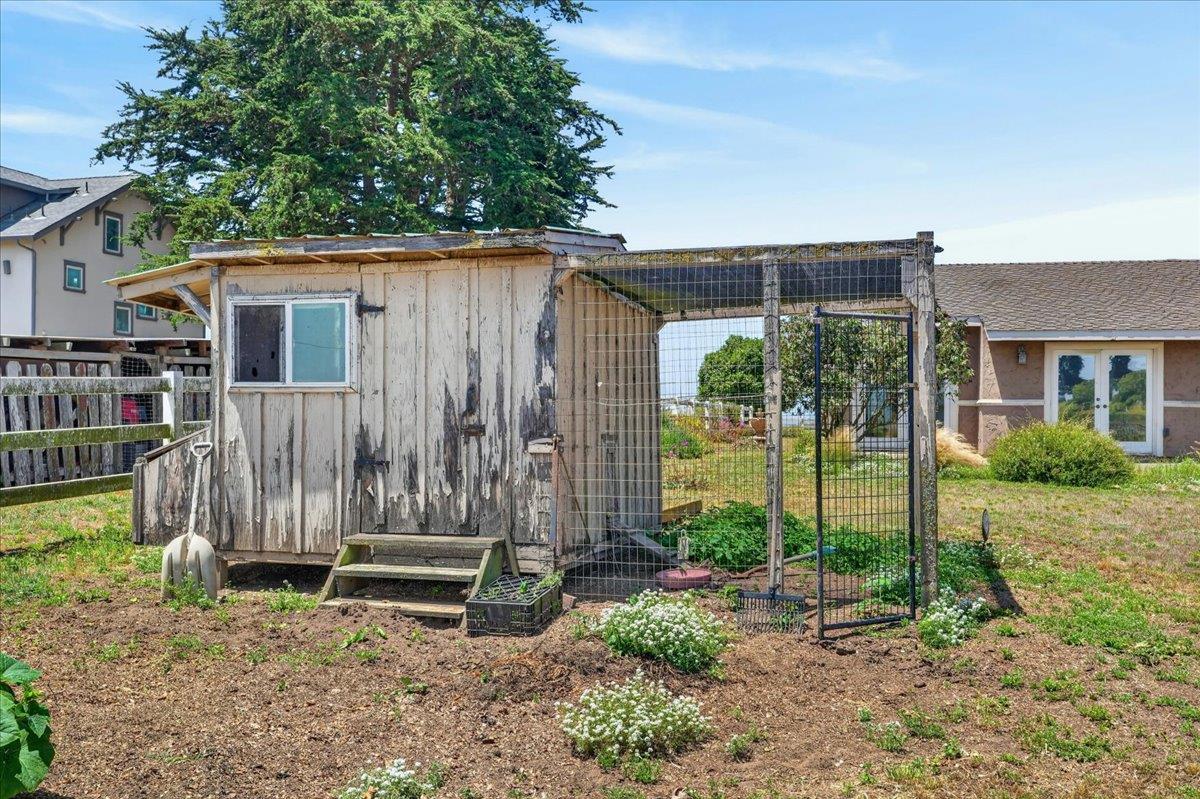 260 Giberson Road Moss Landing, CA 95039 - Photo 48 of 52
