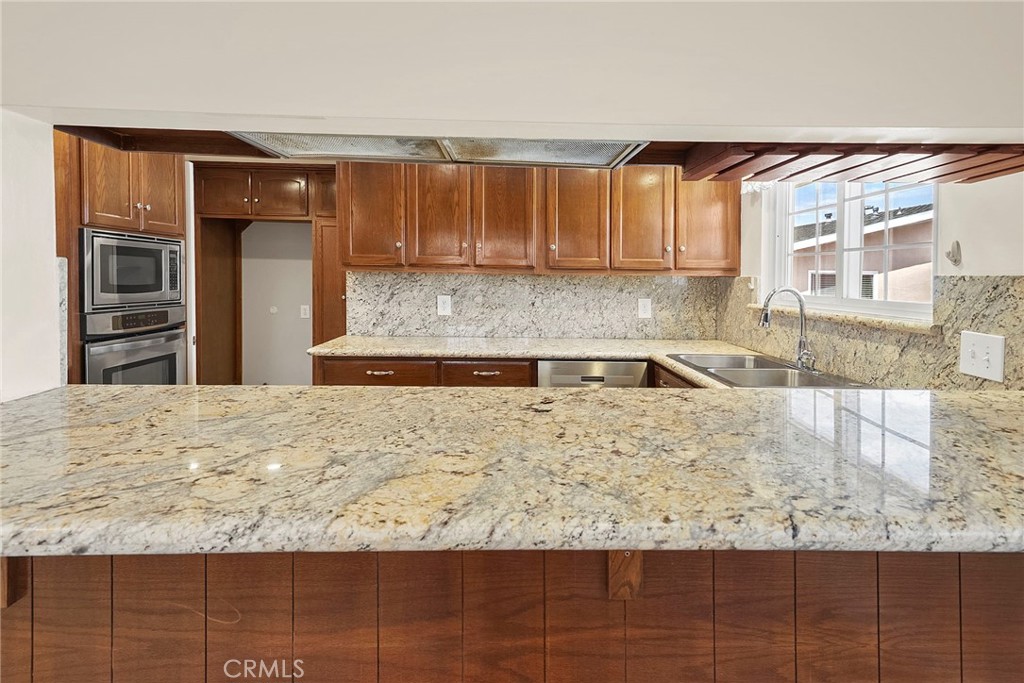 1956 West 231st Street Torrance, CA 90501 - Photo 20 of 41