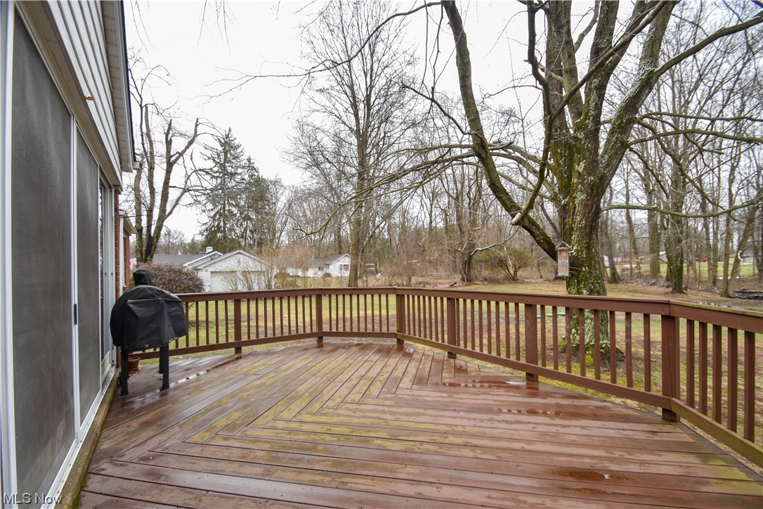 165 Warner Road Hubbard, OH 44425 - Photo 40 of 43 View of wooden terrace