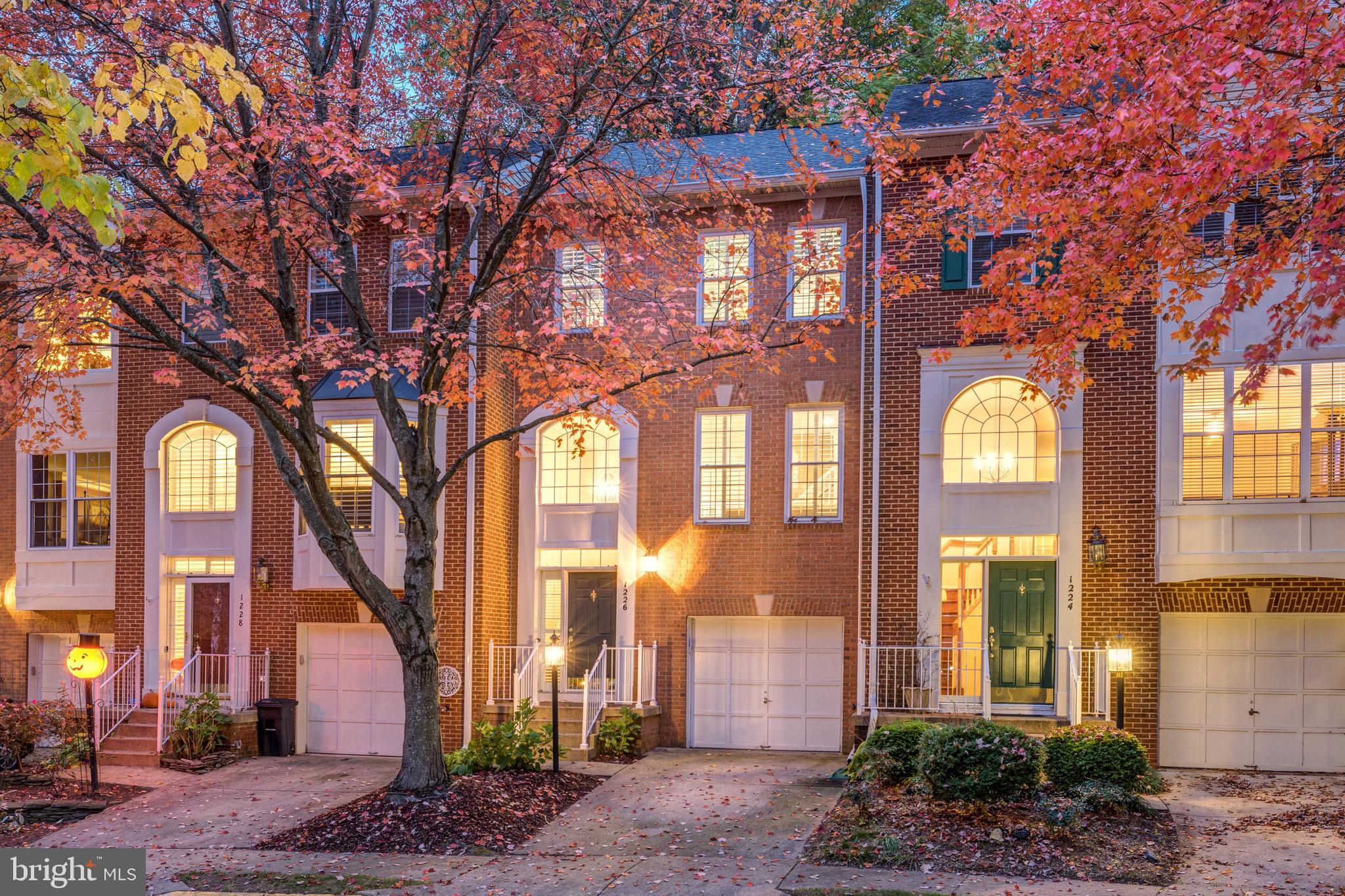 1226 Wild Hawthorn Way Reston, VA 20194 - Photo 1 of 45