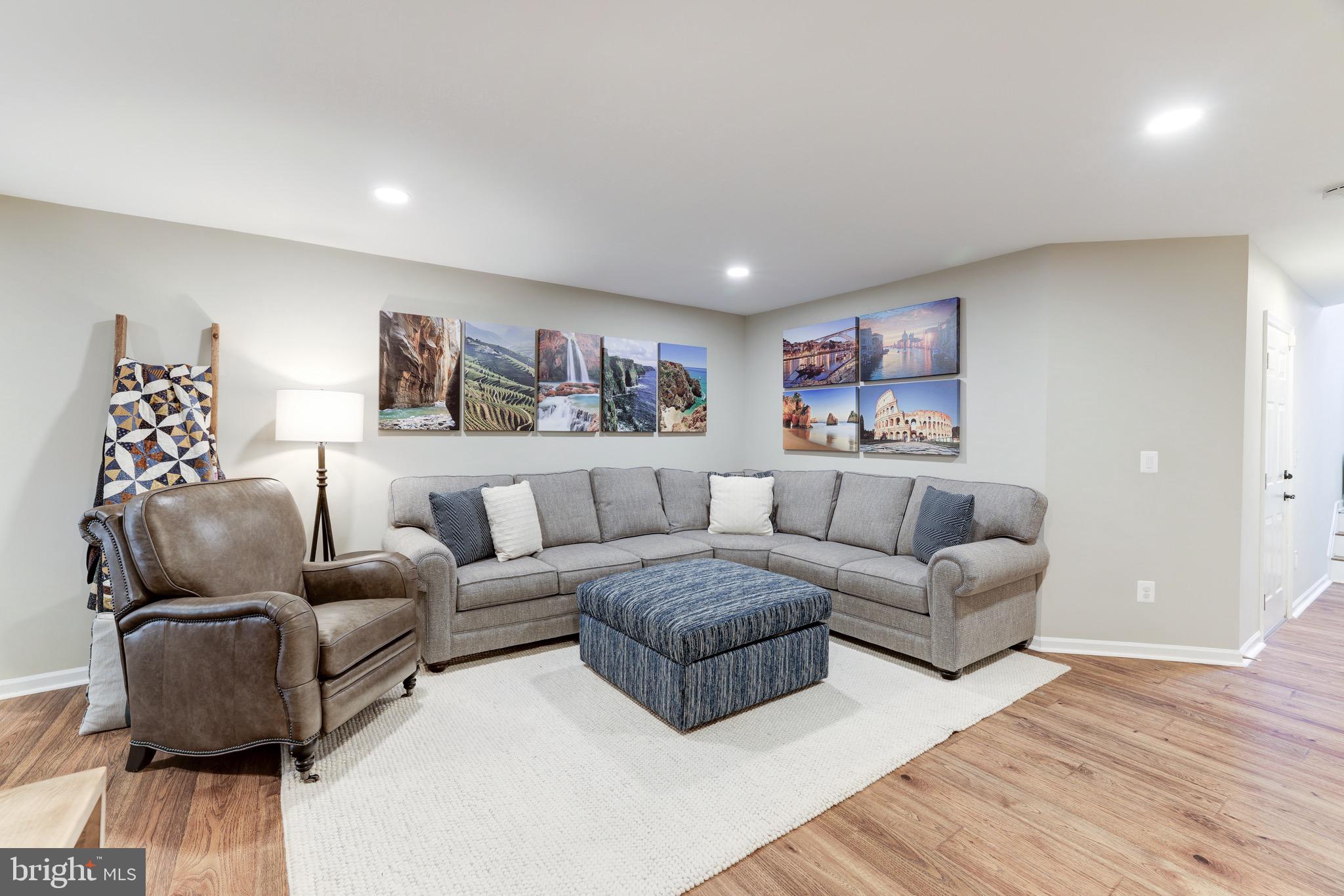 1226 Wild Hawthorn Way Reston, VA 20194 - Photo 34 of 45