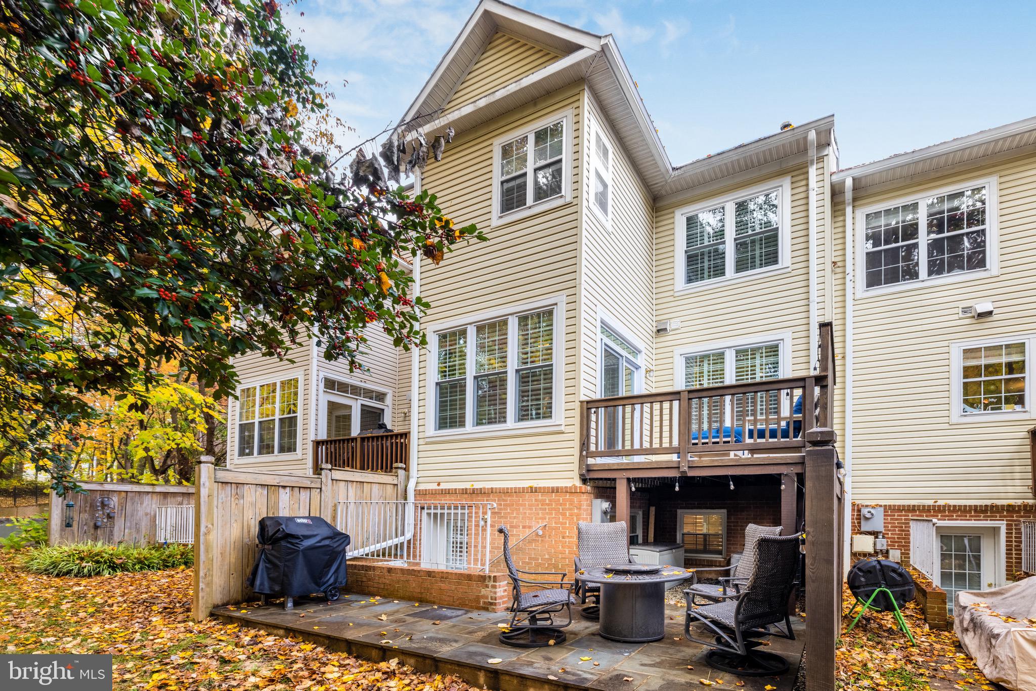 1226 Wild Hawthorn Way Reston, VA 20194 - Photo 44 of 45