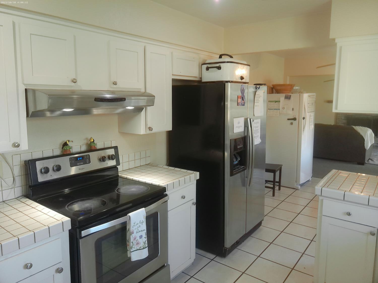6117 Rutland Drive Carmichael, CA 95608 - Photo 7 of 40