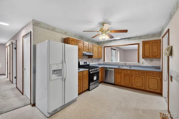 $199,000 | 1430 Arlington Drive, Florissant, MO 63033