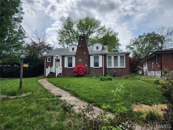 $105,000 | 3028 Roland Avenue, Belleville, IL 62226