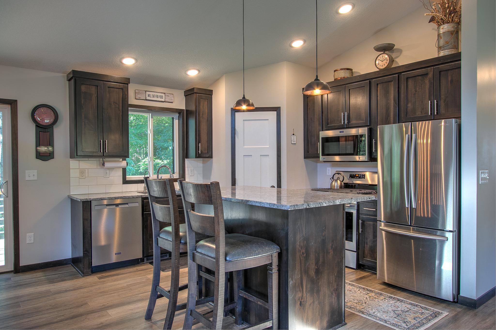 123 20th Avenue Southwest Cambridge, MN 55008 - Photo 2 of 32