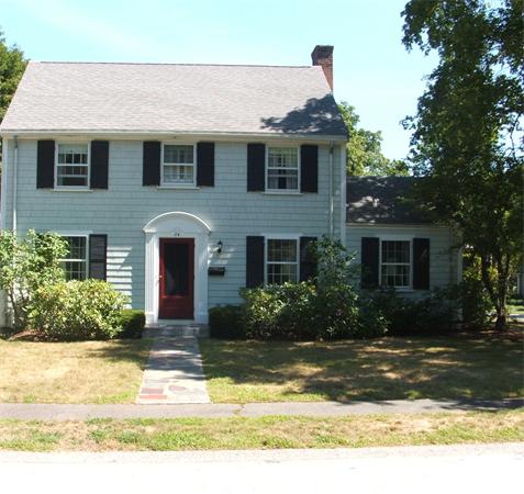 24 Wildon Road Wellesley, MA 02482 - Photo 2 of 14