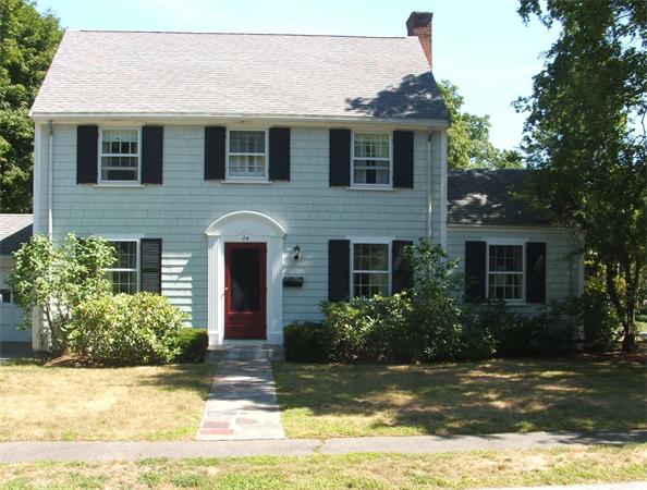24 Wildon Road Wellesley, MA 02482 - Photo 3 of 14