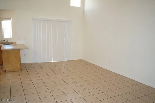 $1,250 | 6148 Bluehill Avenue, Unit 2, Las Vegas, NV 89156